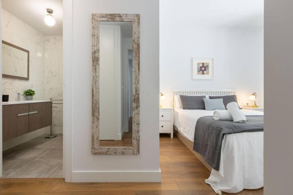 Triana Pages Oasis By Valcambre Apartamento Sevilha Exterior foto