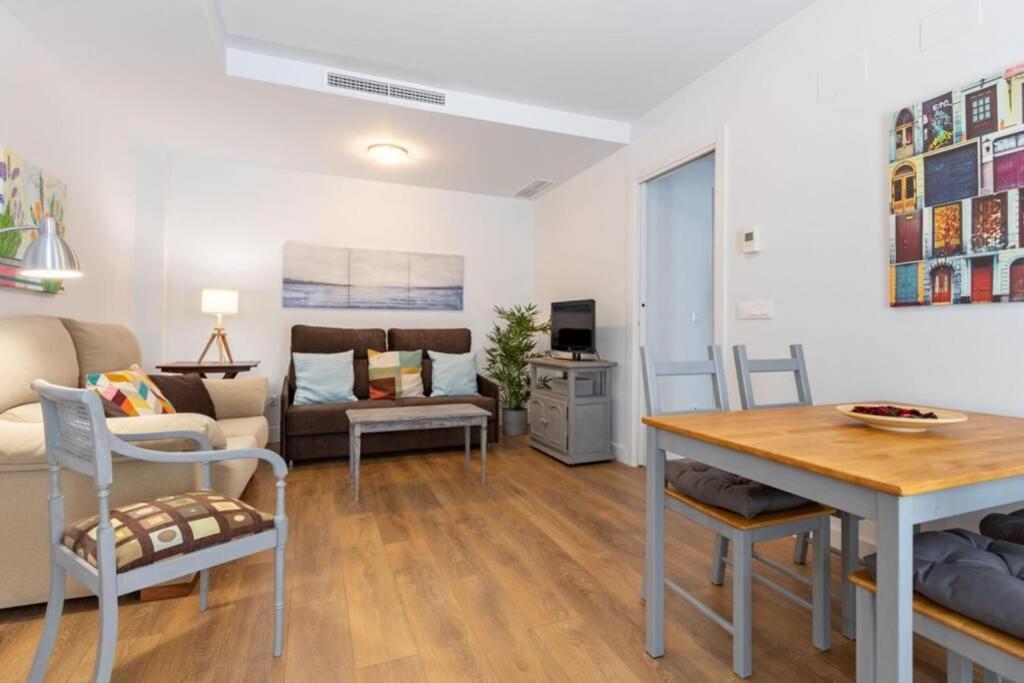 Triana Pages Oasis By Valcambre Apartamento Sevilha Exterior foto
